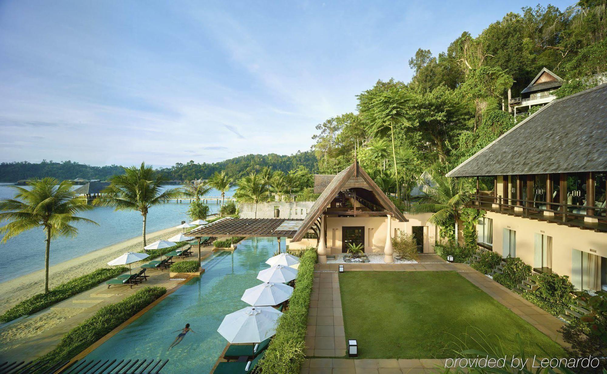 Gaya Island Resort, Kota Kinabalu - A Small Luxury Hotels Of The World Bagian luar foto